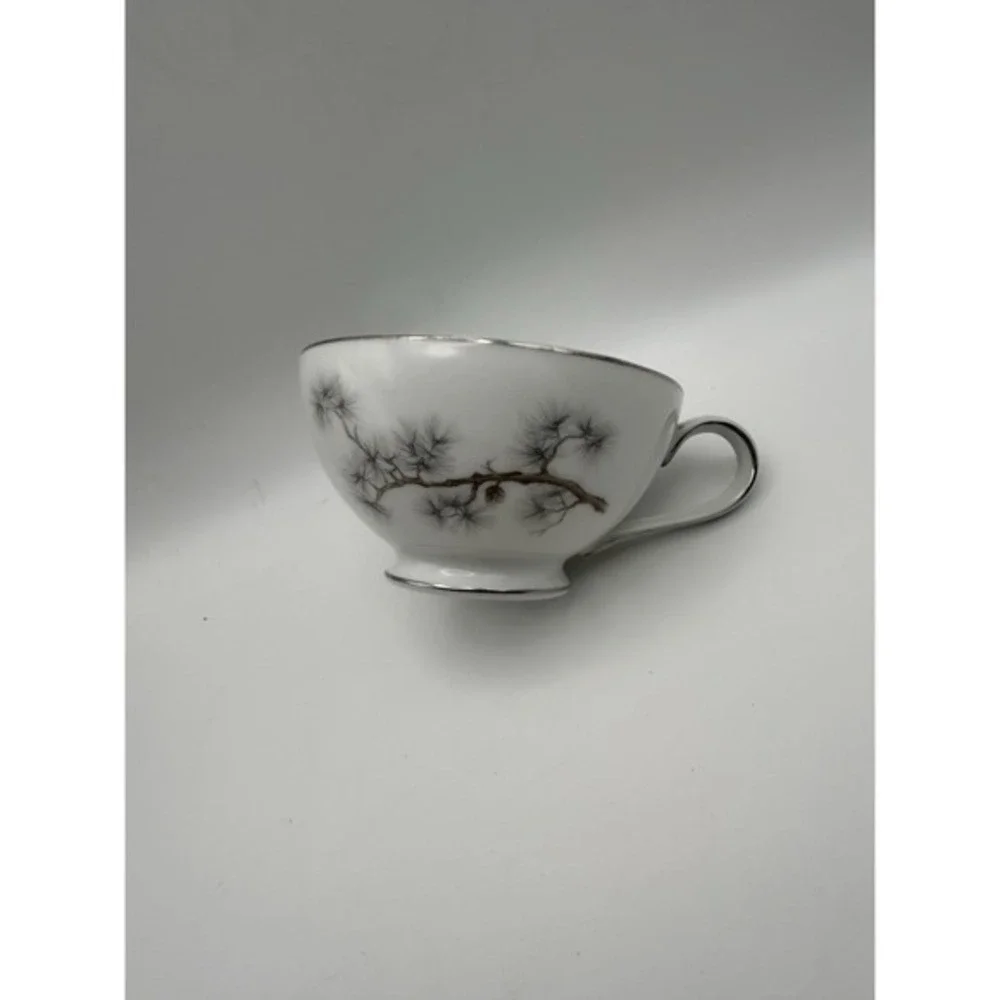 Vintage Norcrest Fine‎ China Autumn Breeze Teacup